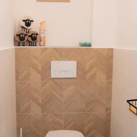 Cosy Hideaway Near Kiserdo Appartement *